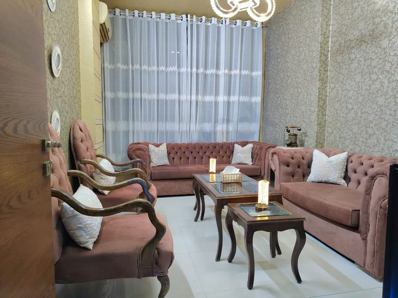 uploads/advertisements/images/62896-1787743455181.webp