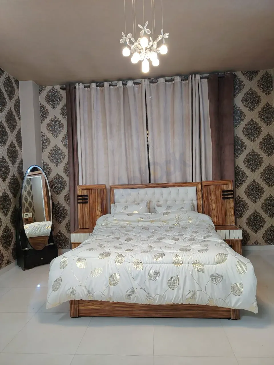 uploads/advertisements/images/62898-1787409538906.webp
