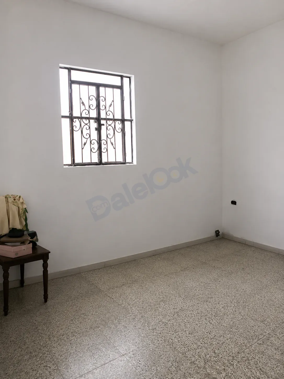 بيت عربي للبيع في القابون