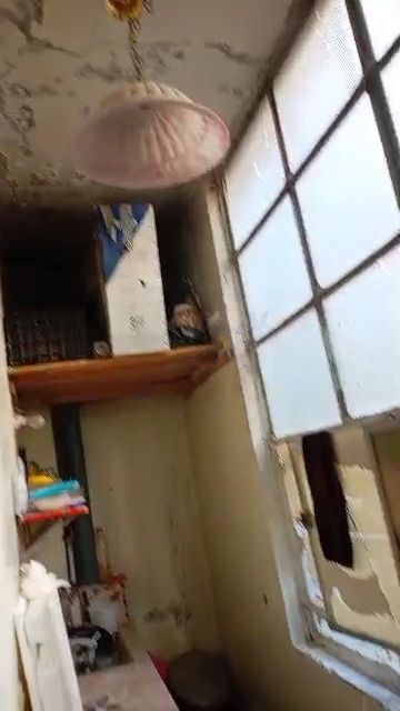 For Sale Room and Benefits Solidarity 30