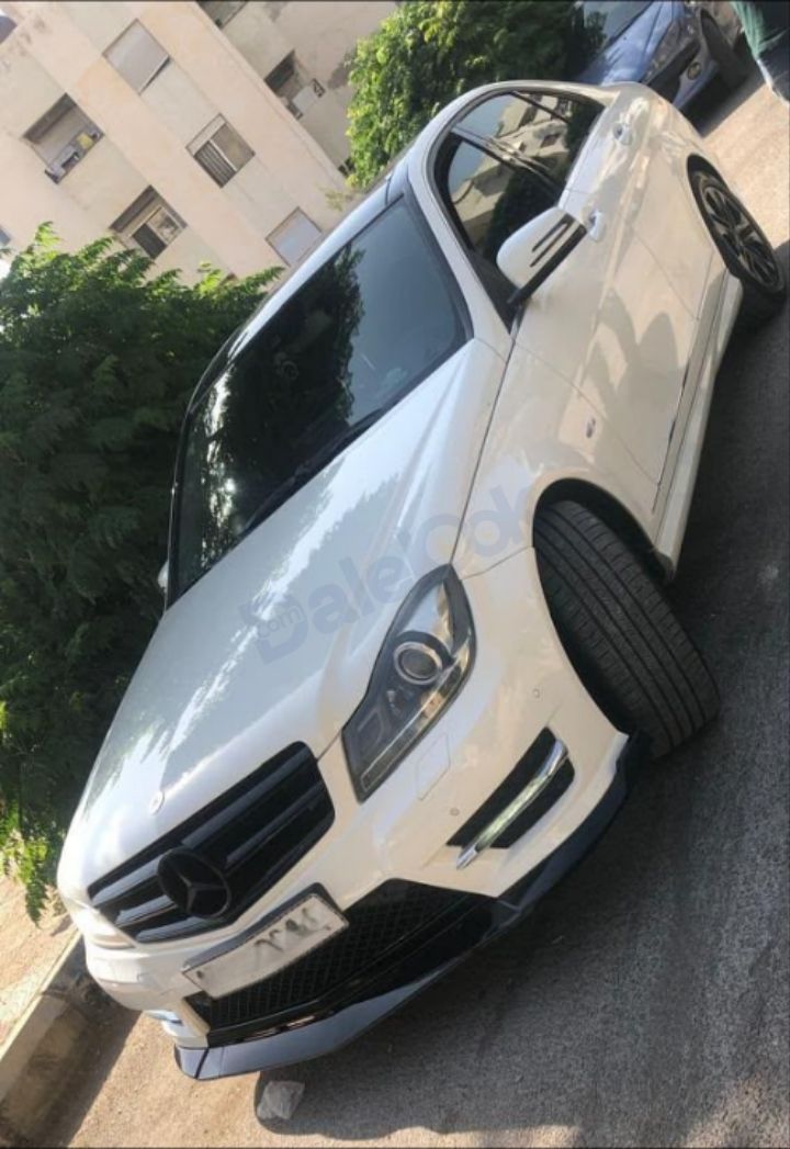 مرسيدس c200
