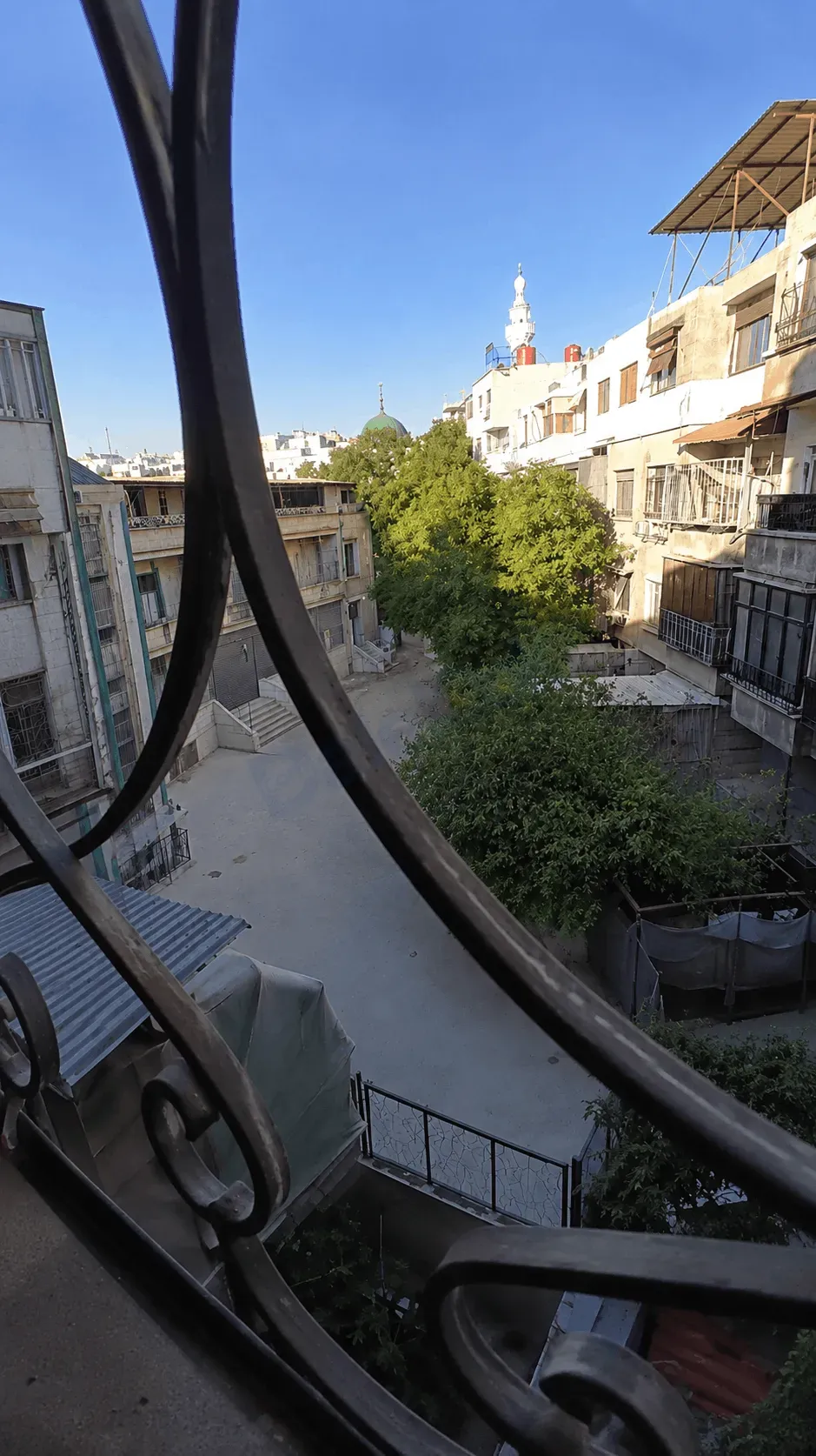 uploads/advertisements/images/apartment_for_sale_in_Al_Baramkeh_-_damascus_-_dalelook__4_-1778760358577.webp