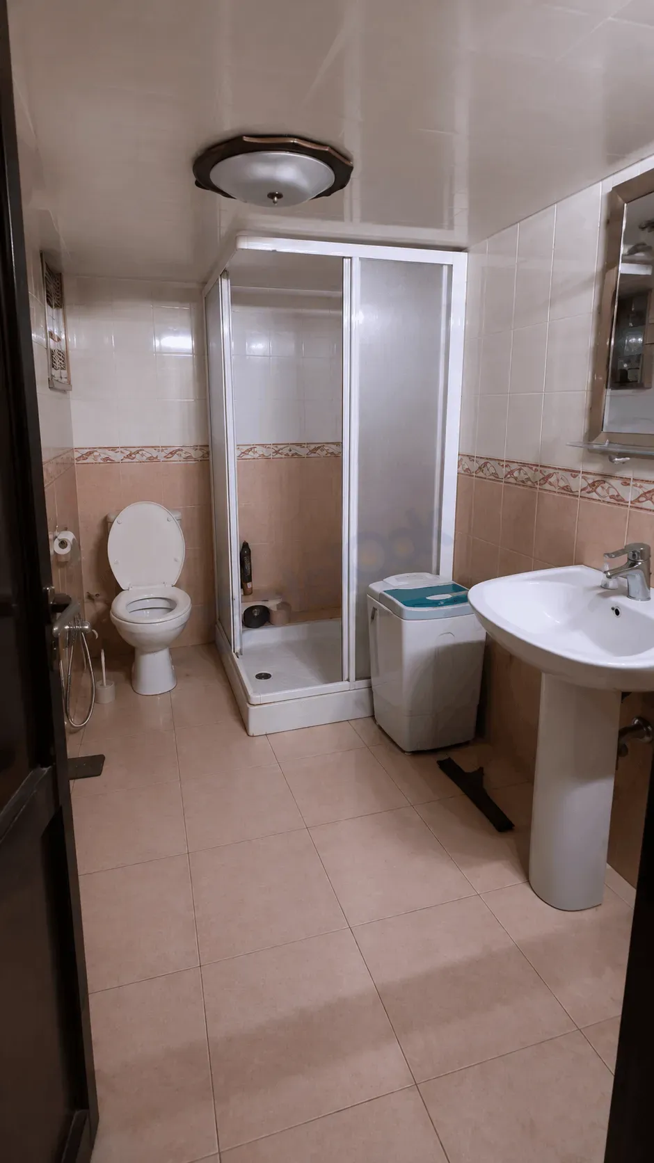 uploads/advertisements/images/apartment_for_sale_in_Al_Baramkeh_-_damascus_-_dalelook__6_-1778760358578.webp