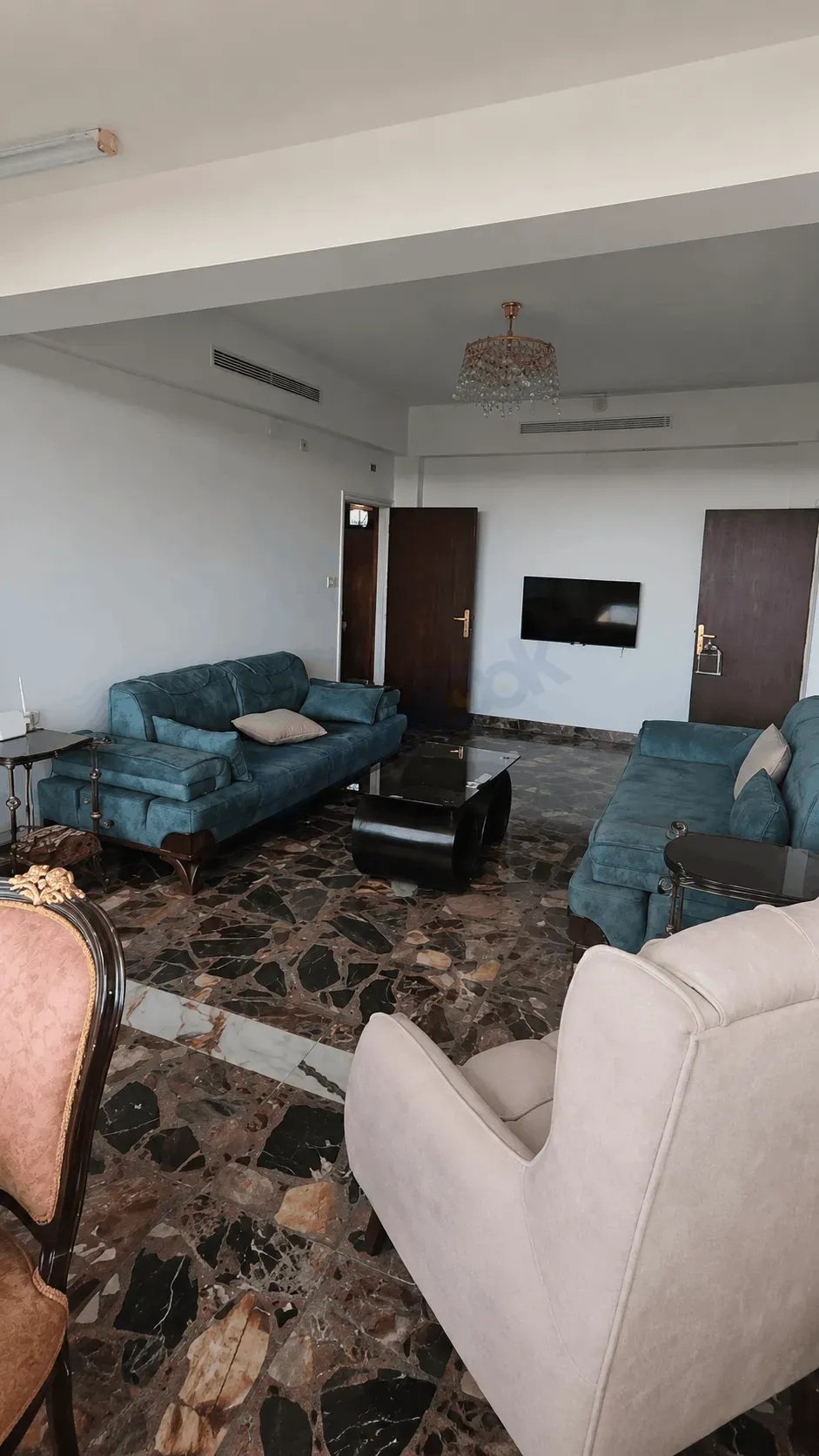 uploads/advertisements/images/apartment_for_sale_in_Barzeh_damascus_-_dalelook__10___1_-1779102033330.webp