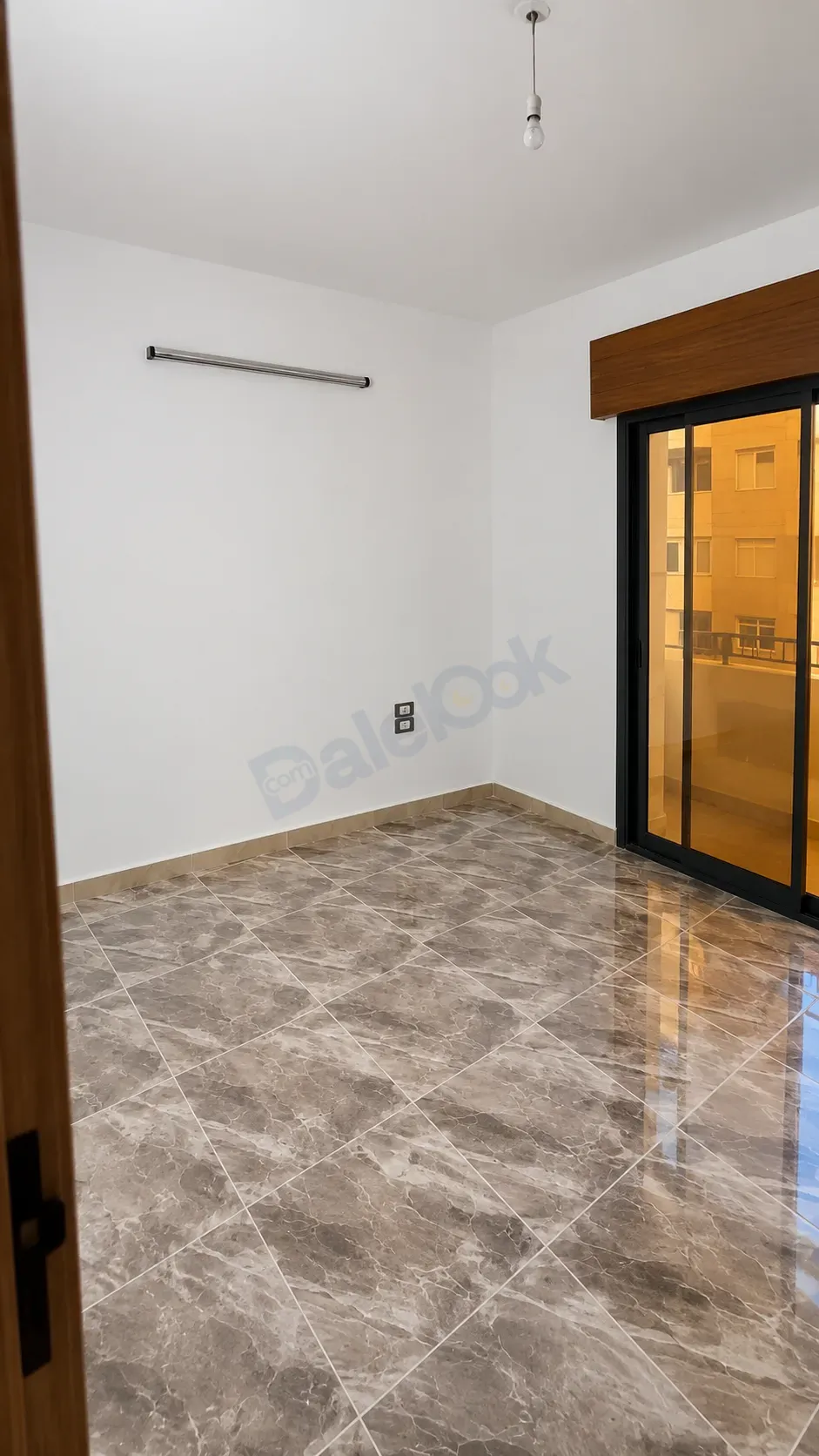 An apartment at a special price in Jadidat Artouz