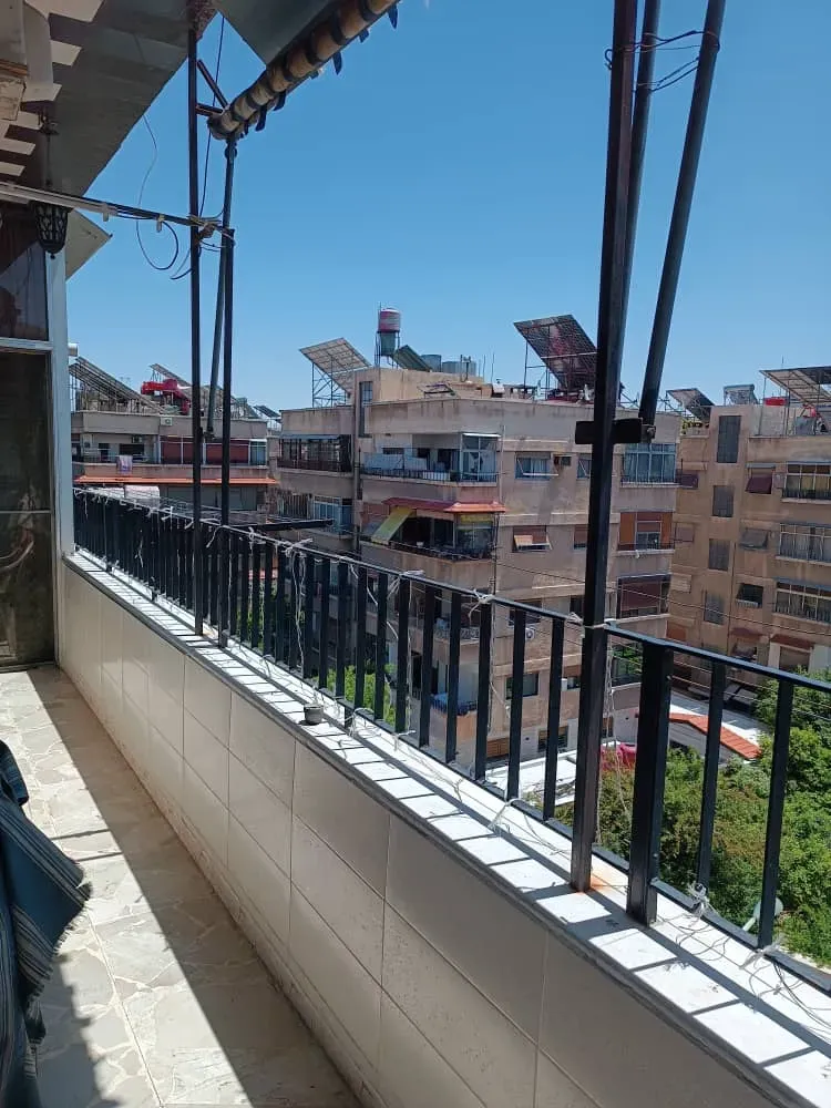 uploads/advertisements/images/apartment_for_sale_in_Masakin_Barza_damascus_-_dalelook__8_-1779717100491.webp