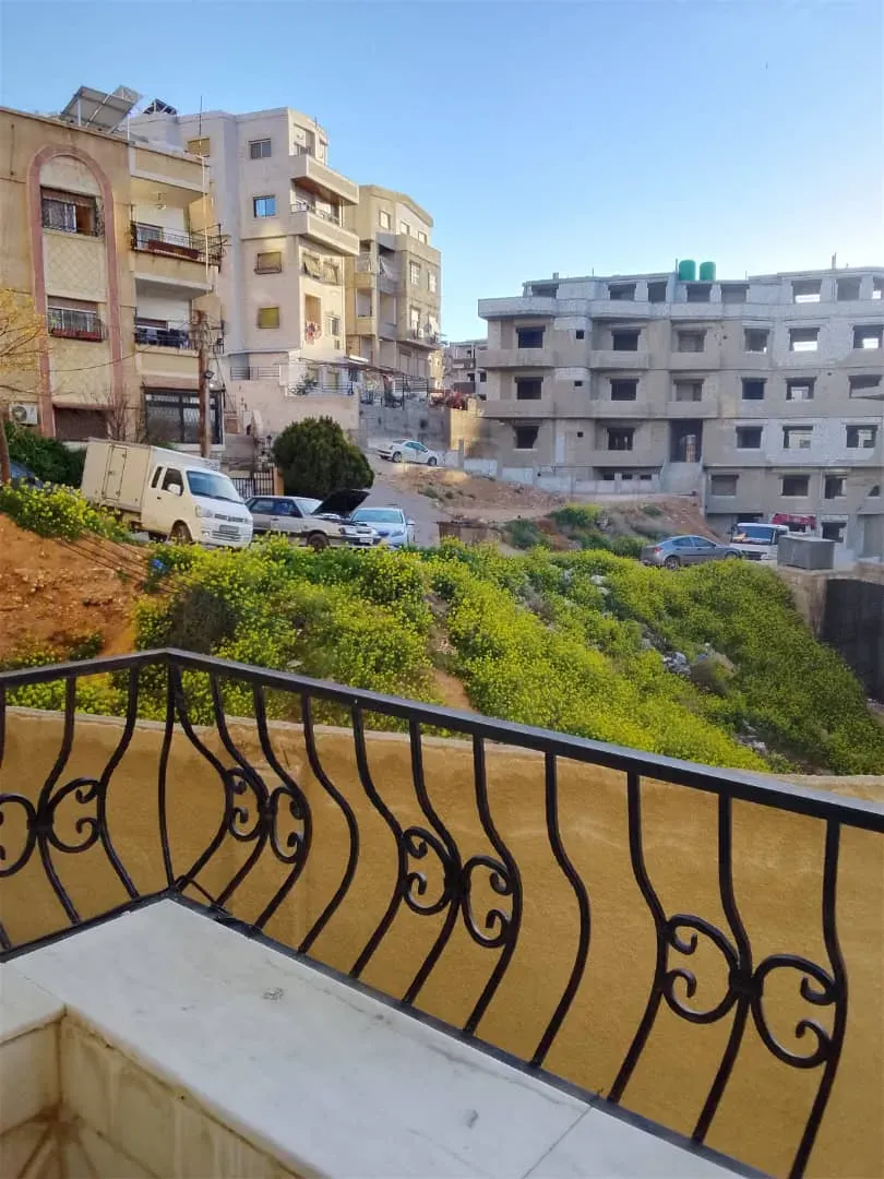 uploads/advertisements/images/apartment_for_sale_in_Qudssaya_damascus_-_dalelook__2_-1779718344828.webp