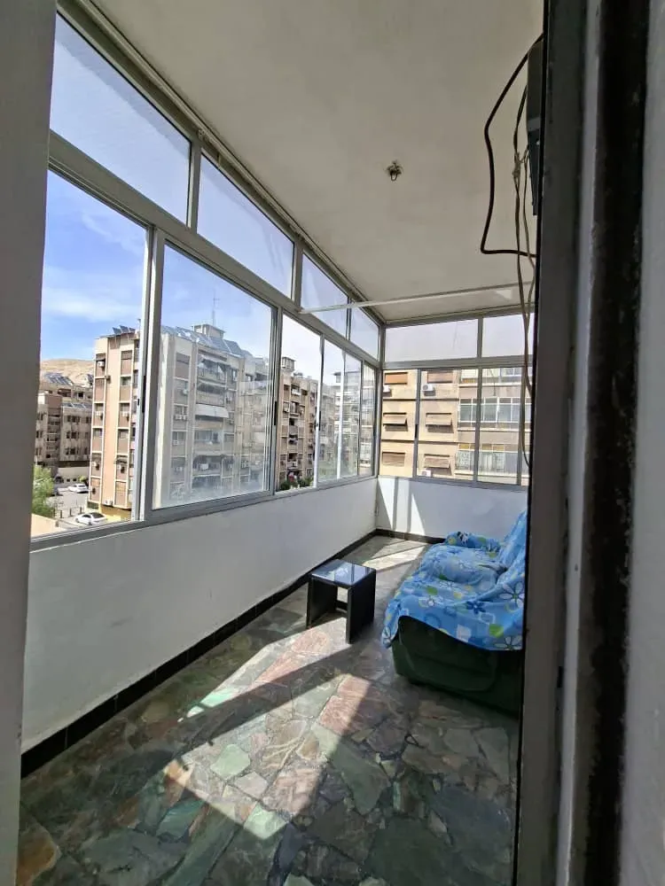 uploads/advertisements/images/apartment_for_sale_in_Ruken_Al_Din_-_damascus_-_dalelook__3_-1778676341472.webp