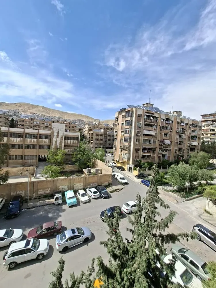 uploads/advertisements/images/apartment_for_sale_in_Ruken_Al_Din_-_damascus_-_dalelook__4_-1778676341473.webp