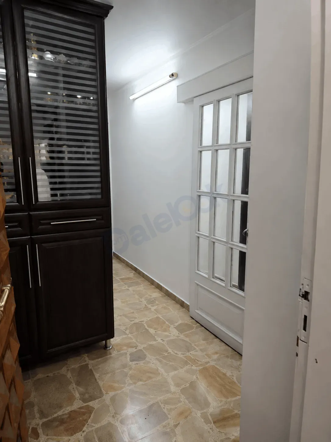 Apartment for sale and furniture gift