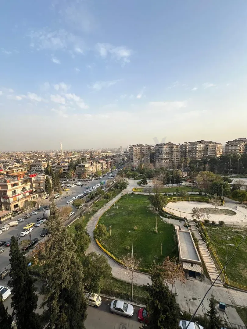 Apartment for sale with duck garden view