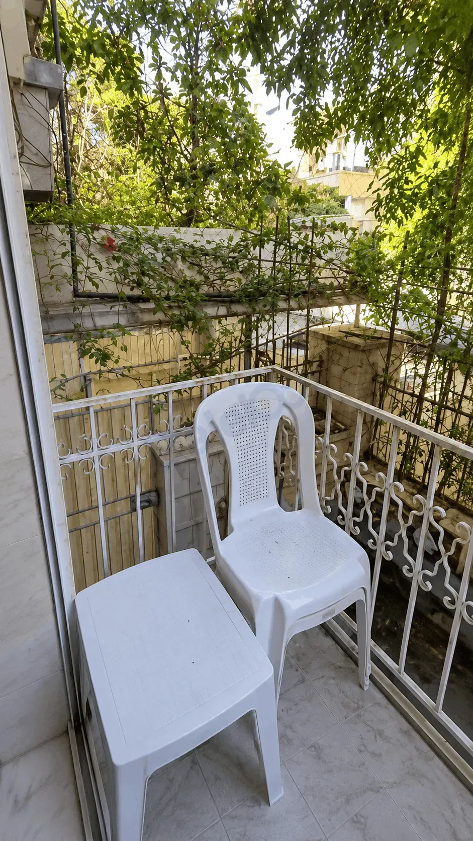 uploads/advertisements/images/apartment_for_sale_in_baghdad_street_damascus_-_dalelook__13_-1779115011015.webp