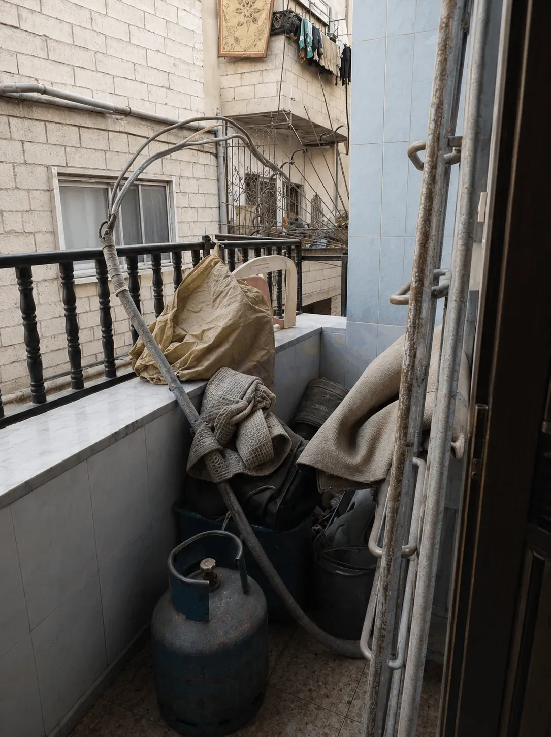 uploads/advertisements/images/apartment_for_sale_in_jaramana_-_damascus_-_dalelook__5_-1778764905122.webp
