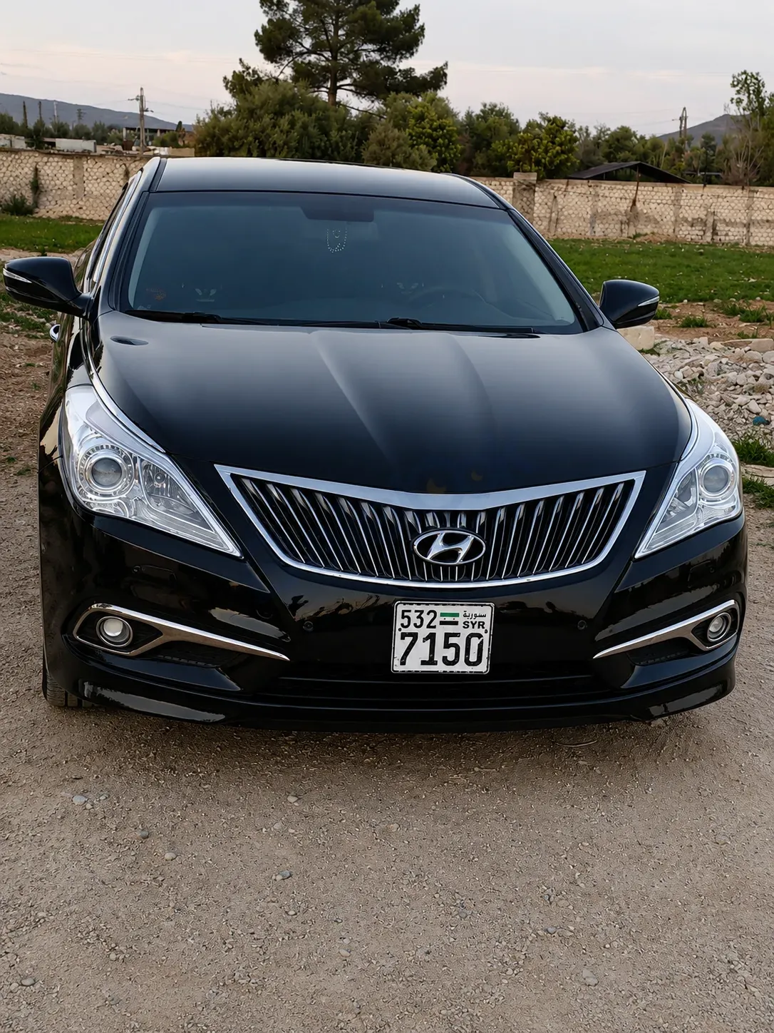 uploads/advertisements/images/hyundai_azera_2016_for_sale_in_damascus_-_dalelook__1_-1779015930717.webp