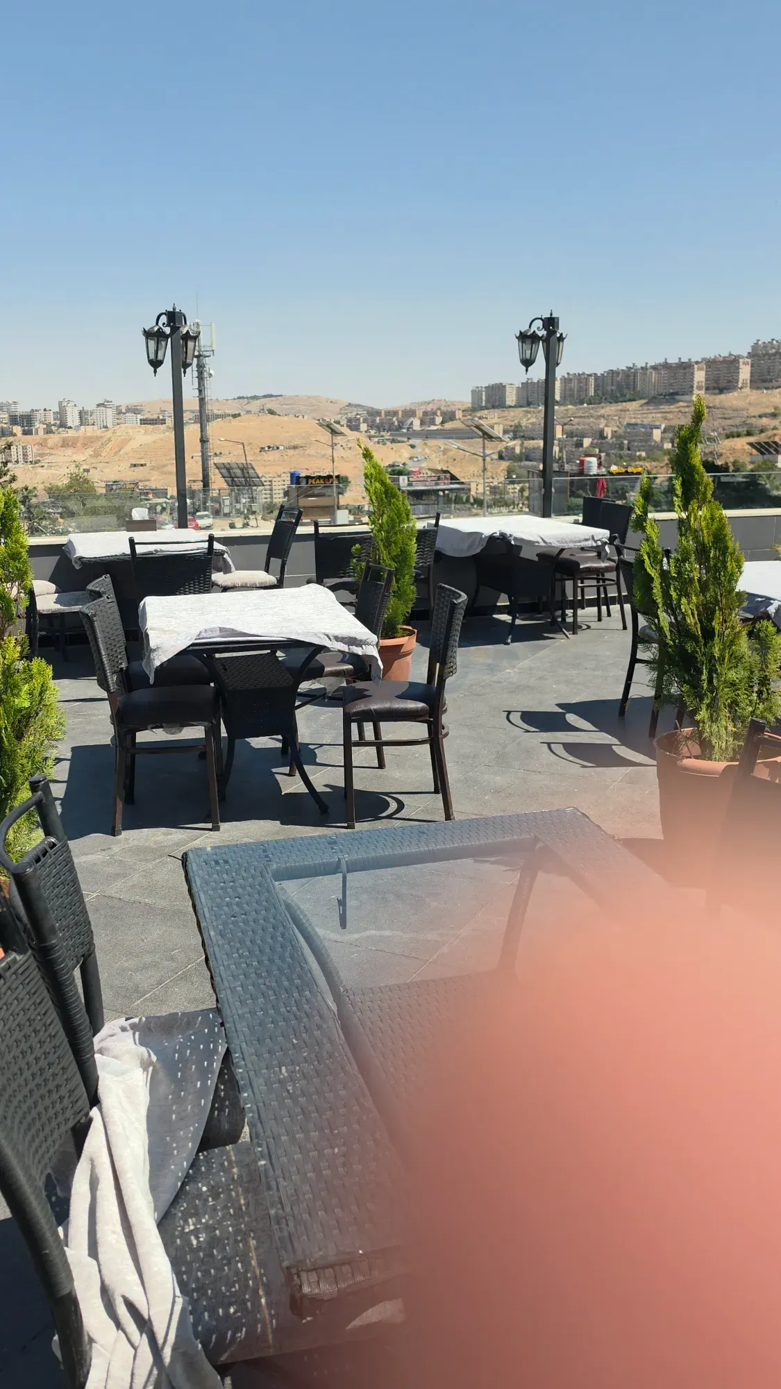 مطعم تراس في ريف دمشق ضاحية قدسيا 🏢