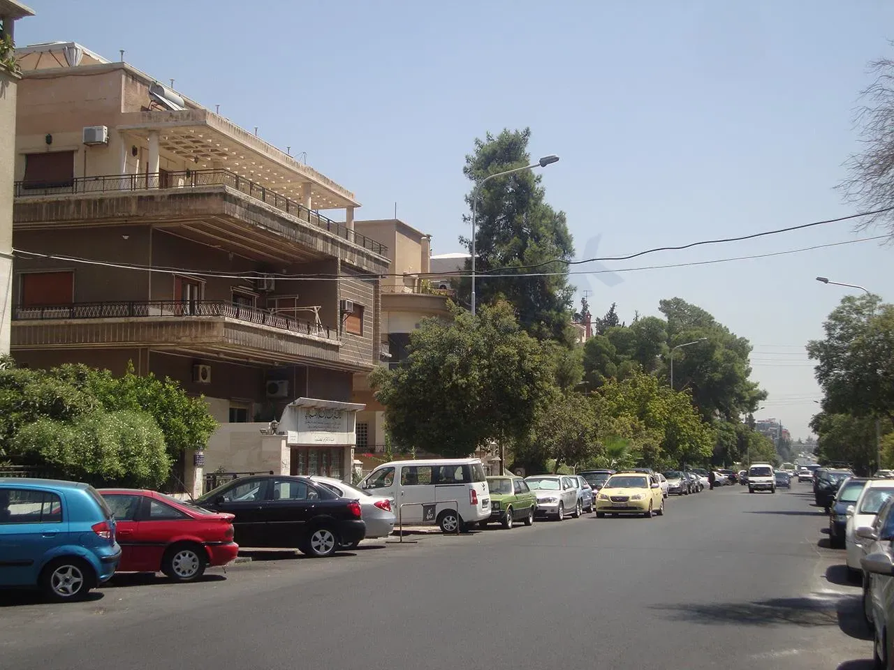محل للإيجار في القصور