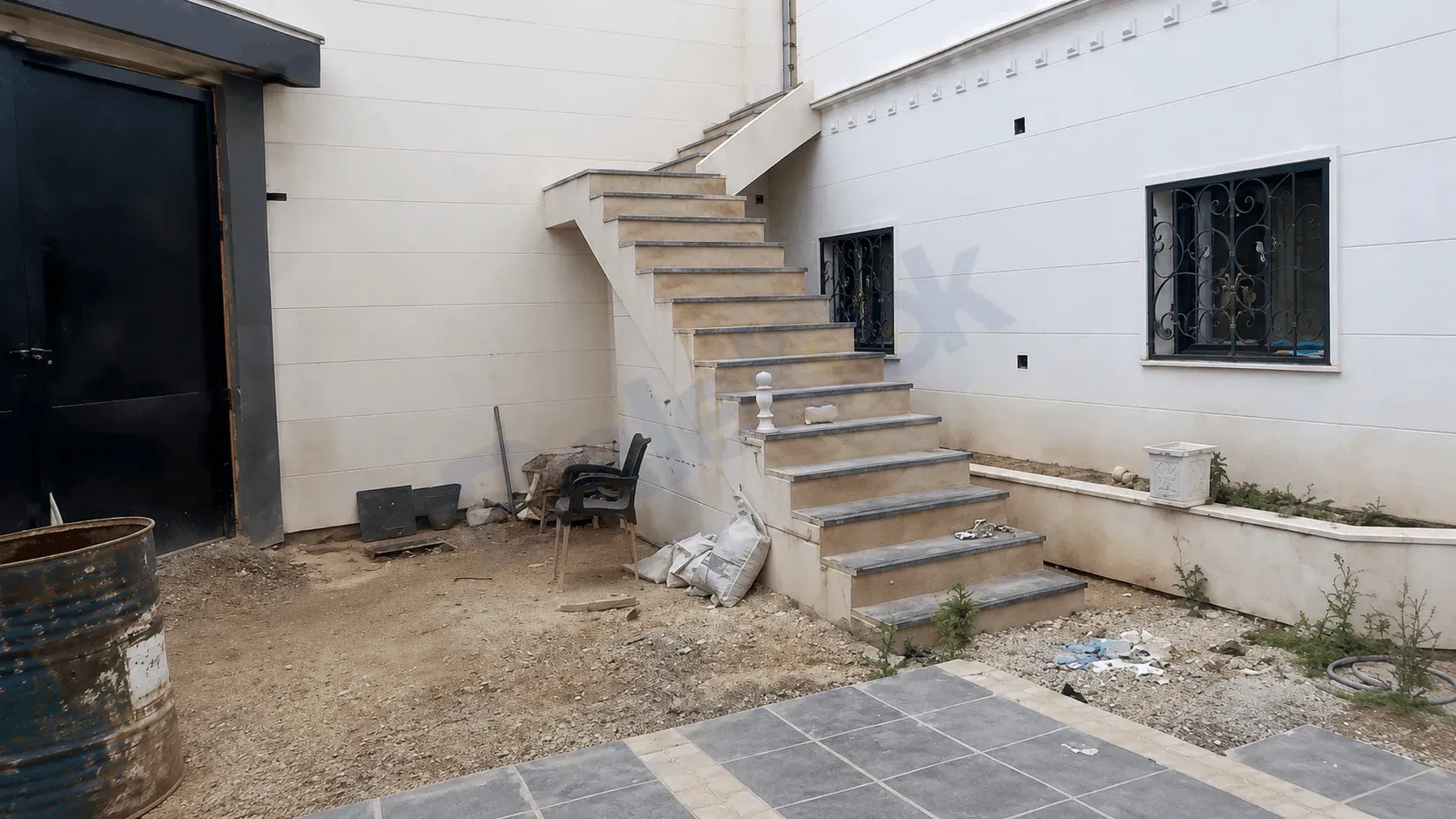 uploads/advertisements/images/villa_for_sale_in_Al_Mleha_-_damascus_-_dalelook__5_-1778768240352.webp