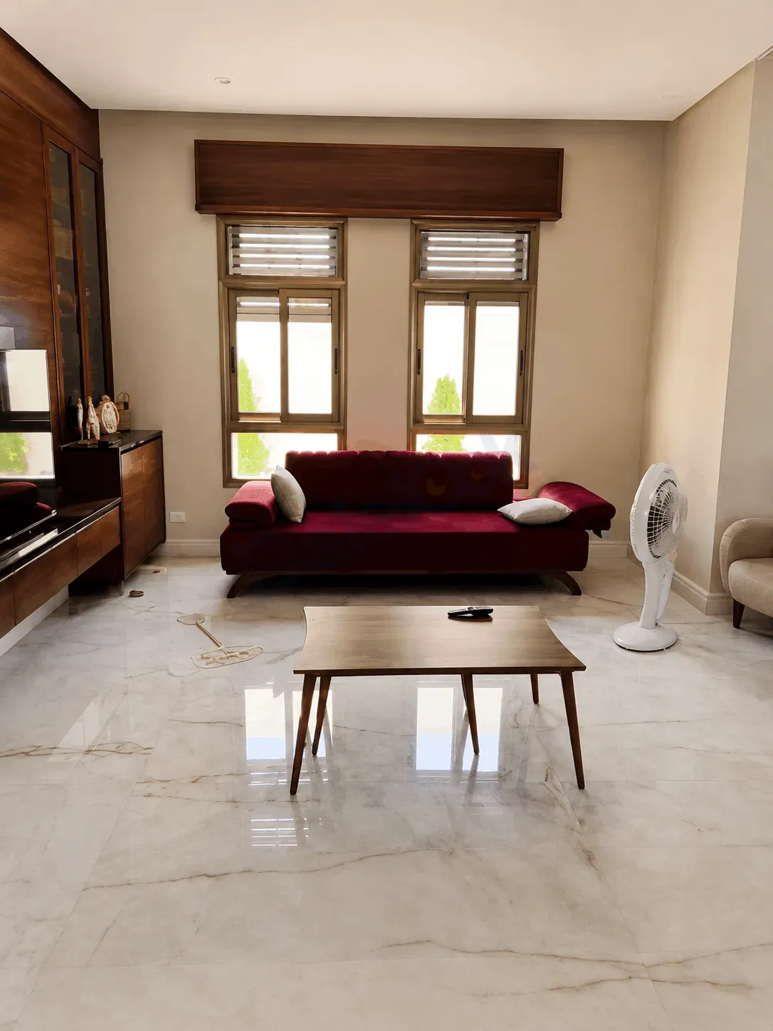 uploads/advertisements/images/villa_for_sale_in_jdaydet_artoz_damascus_-_dalelook__10_-1779112243292.webp