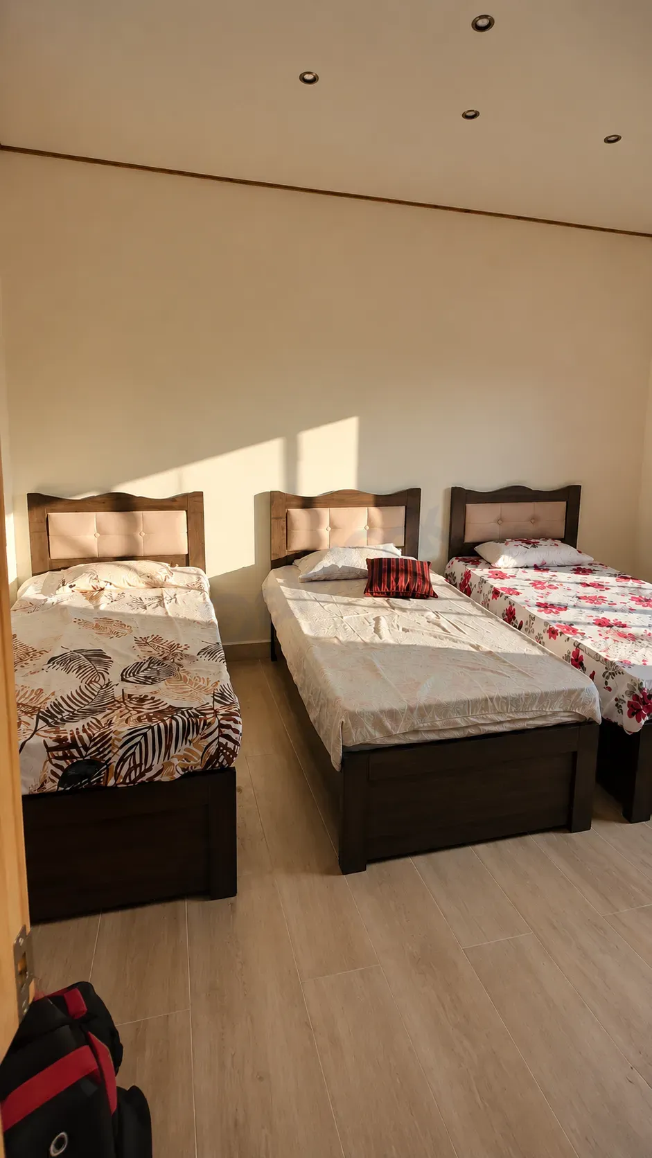 uploads/advertisements/images/villa_for_sale_in_judaydat_al_wadi_damascus_-_dalelook__8_-1779057635096.webp