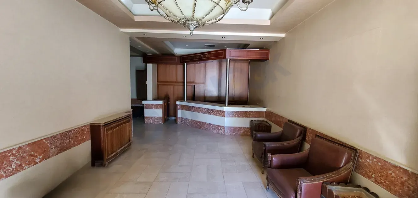 uploads/advertisements/images/بناء_تجاري_للاستثمار_السياحي_في_مشروع_دمر__2_-1786321191086.webp