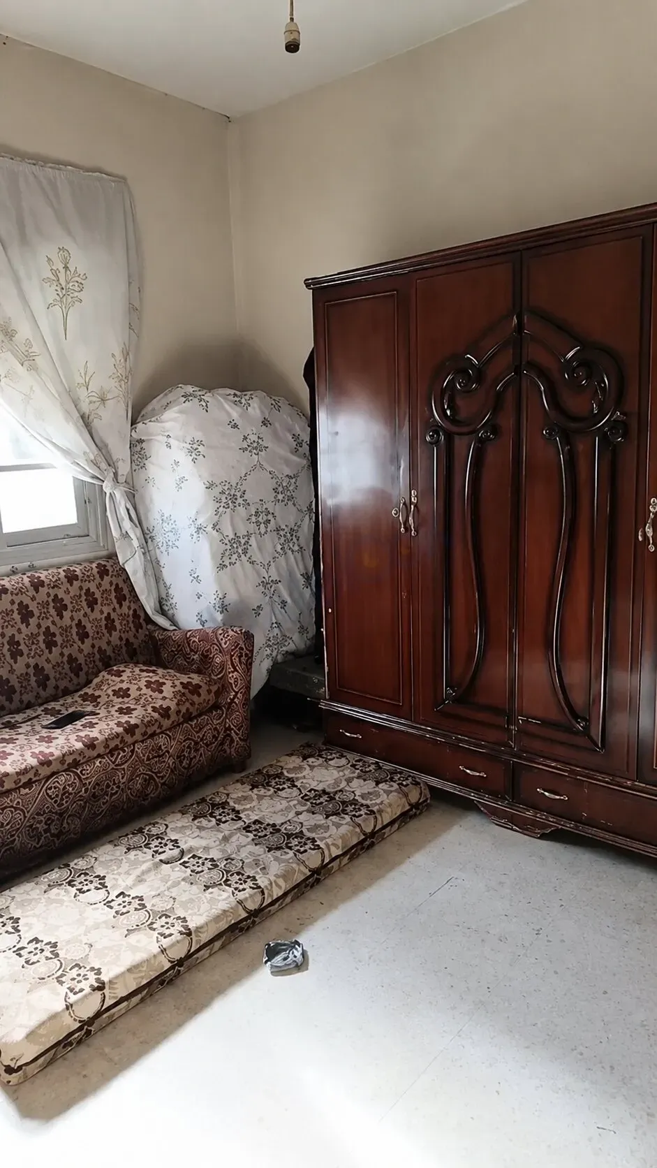 بناء كامل للبيع من المالك في حمص حي الخضر