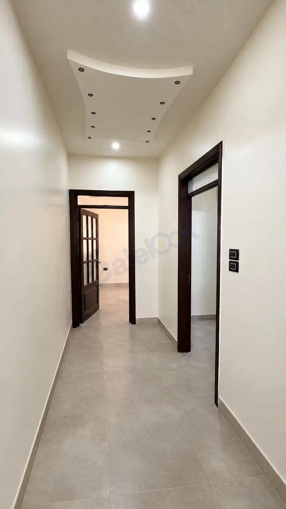 uploads/advertisements/images/شقة_دوبليكس_للبيع_في_الميدان_القاعة__1_-1792090531327.webp