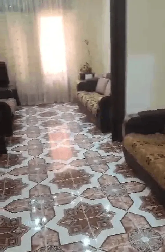 uploads/advertisements/images/شقة_سوبر_ديلوكس_للبيع_في_حرستا__5_-1782409754527.webp