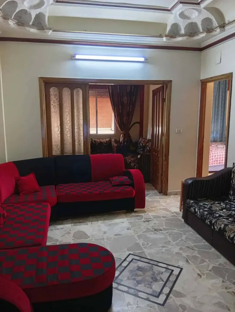 uploads/advertisements/images/شقة_للبيع_ببيلا_قرب_جامع_الكريم-1783080436338.webp