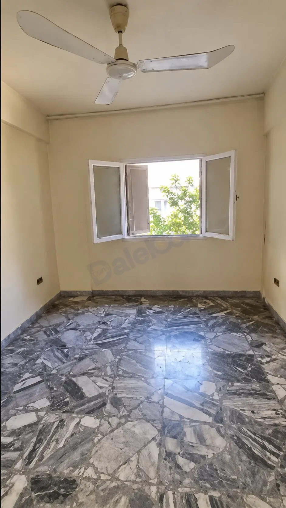 شقة للبيع بسعر لقطة في دمشق حاميش