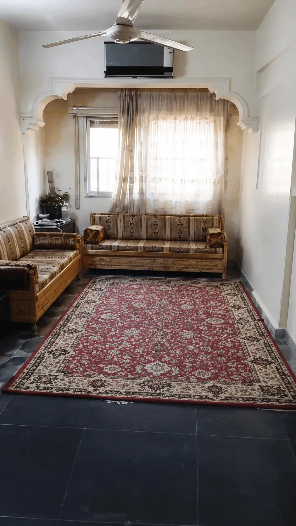 uploads/advertisements/images/شقة_للبيع_زاهرة_جديدة_من_المالك_مباشرة__1_-1785153310172.webp