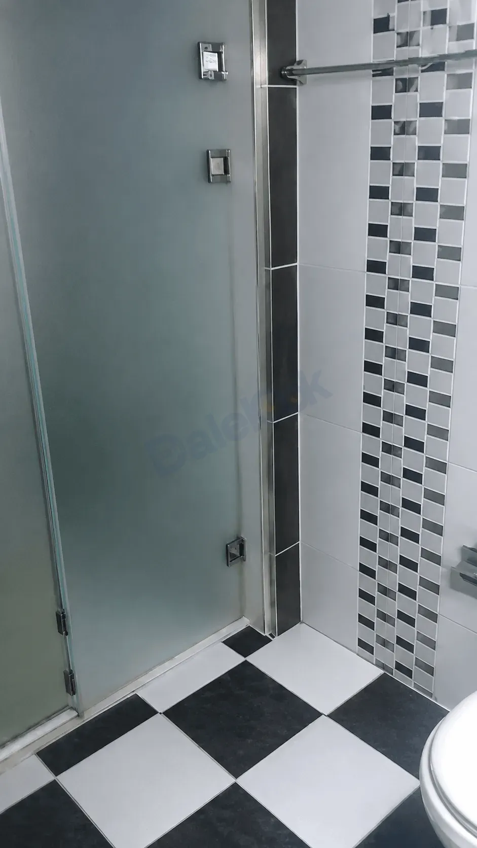 uploads/advertisements/images/شقة_للبيع_في_أشرفية_صحنايا_من_المالك__1_-1785504865756.webp