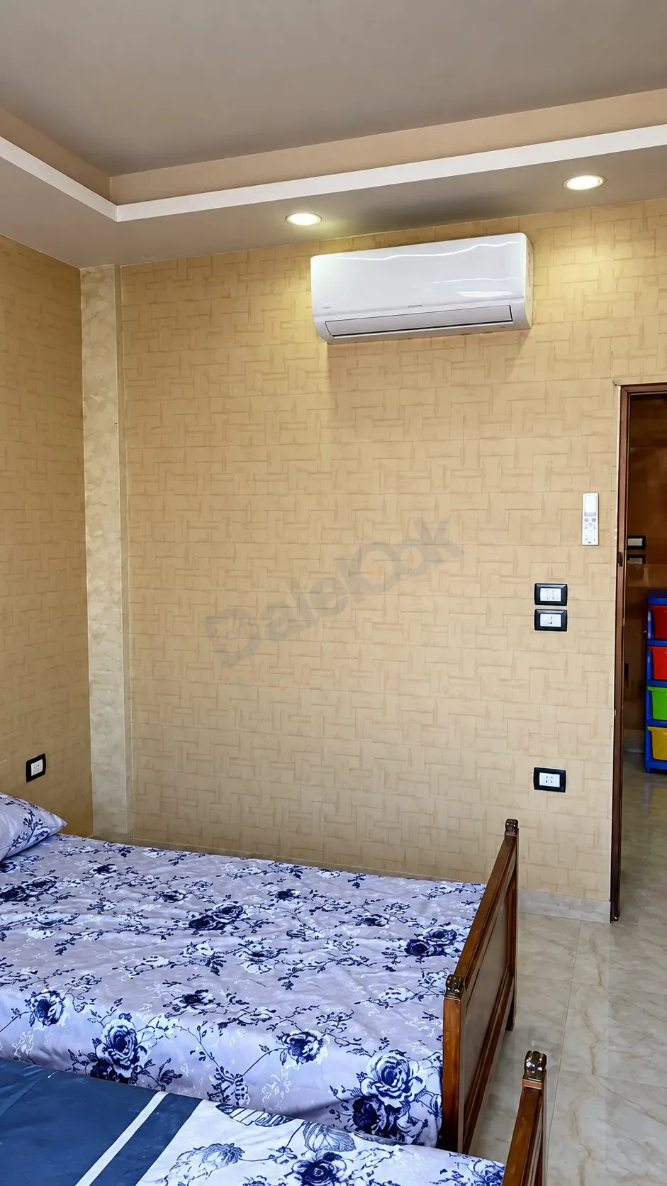 uploads/advertisements/images/شقة_للبيع_في_اللاذقية_طريق_ابن_هانئ__7_-1792861241882.webp