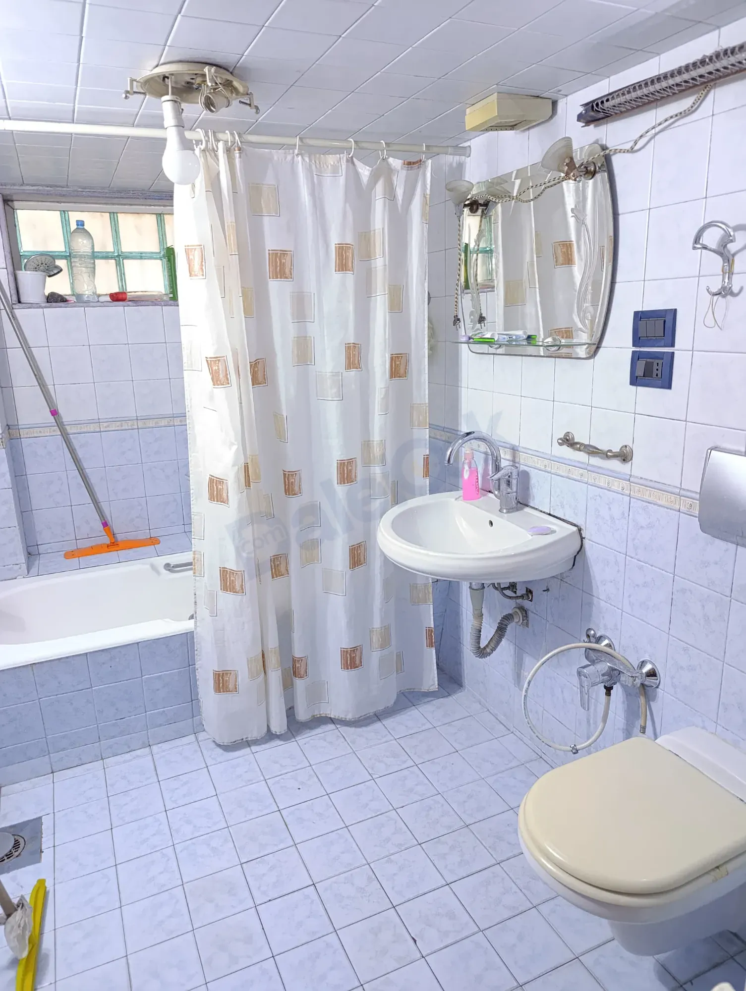 uploads/advertisements/images/شقة_للبيع_في_الميدان_الثريا_مقابل_حديقة_الثريا__11_-1792104323124.webp