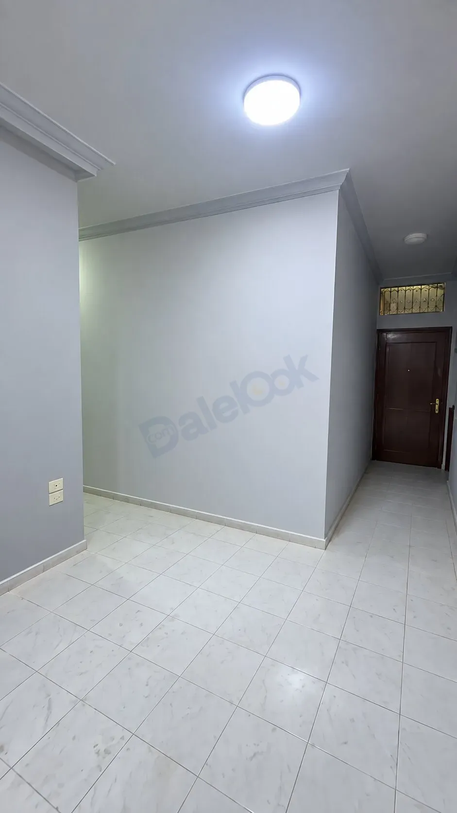 Apartment for sale in Jaramana near a commercial market