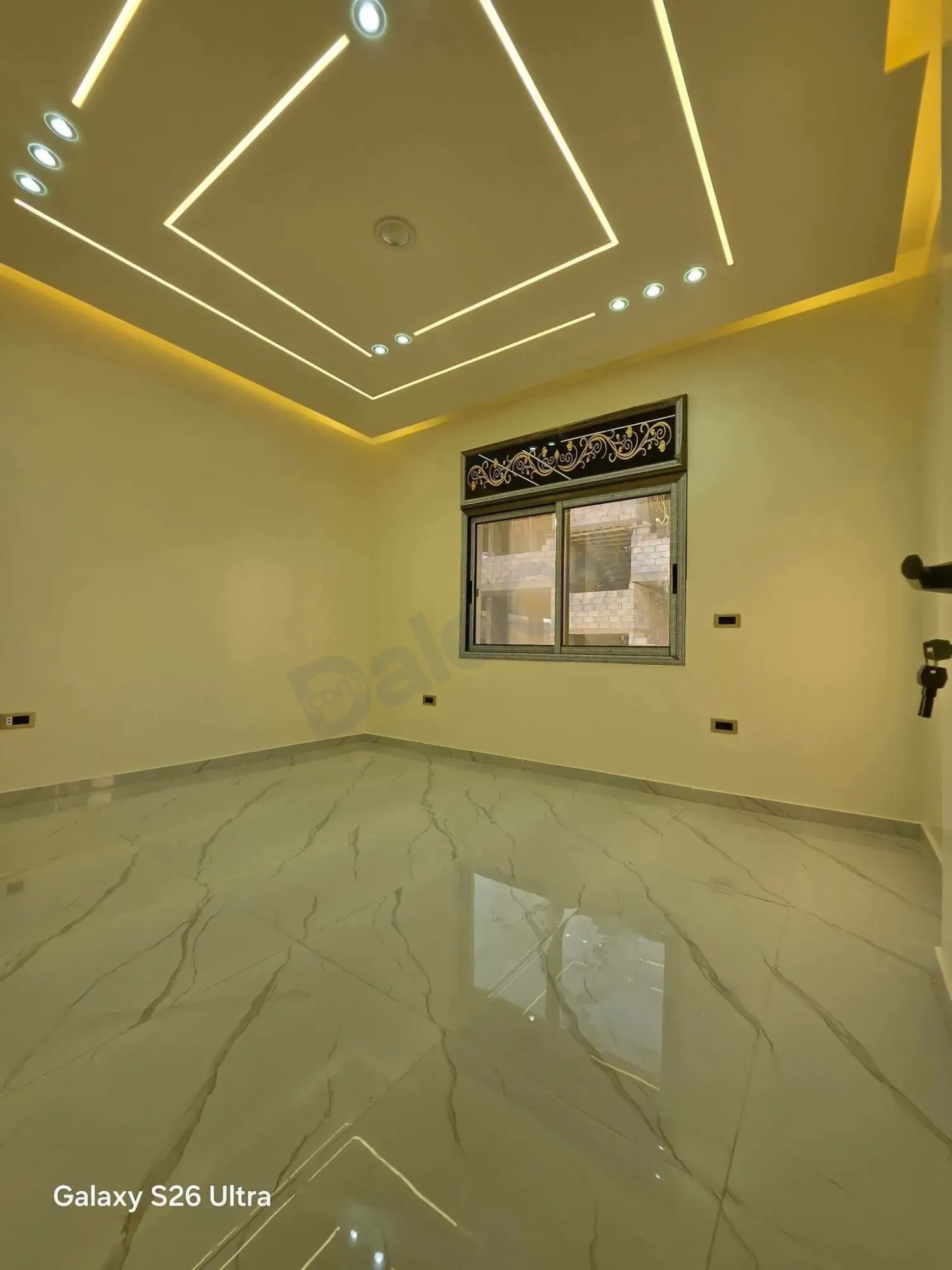 uploads/advertisements/images/شقة_للبيع_في_تنظيم_القزاز__6_-1783012597937.webp