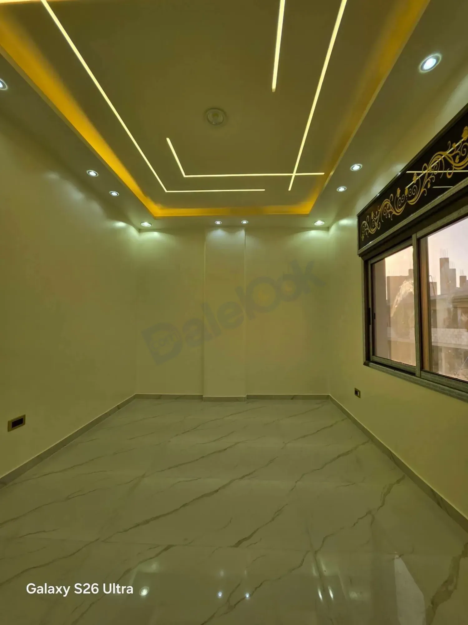 uploads/advertisements/images/شقة_للبيع_في_تنظيم_القزاز__7_-1783012597937.webp