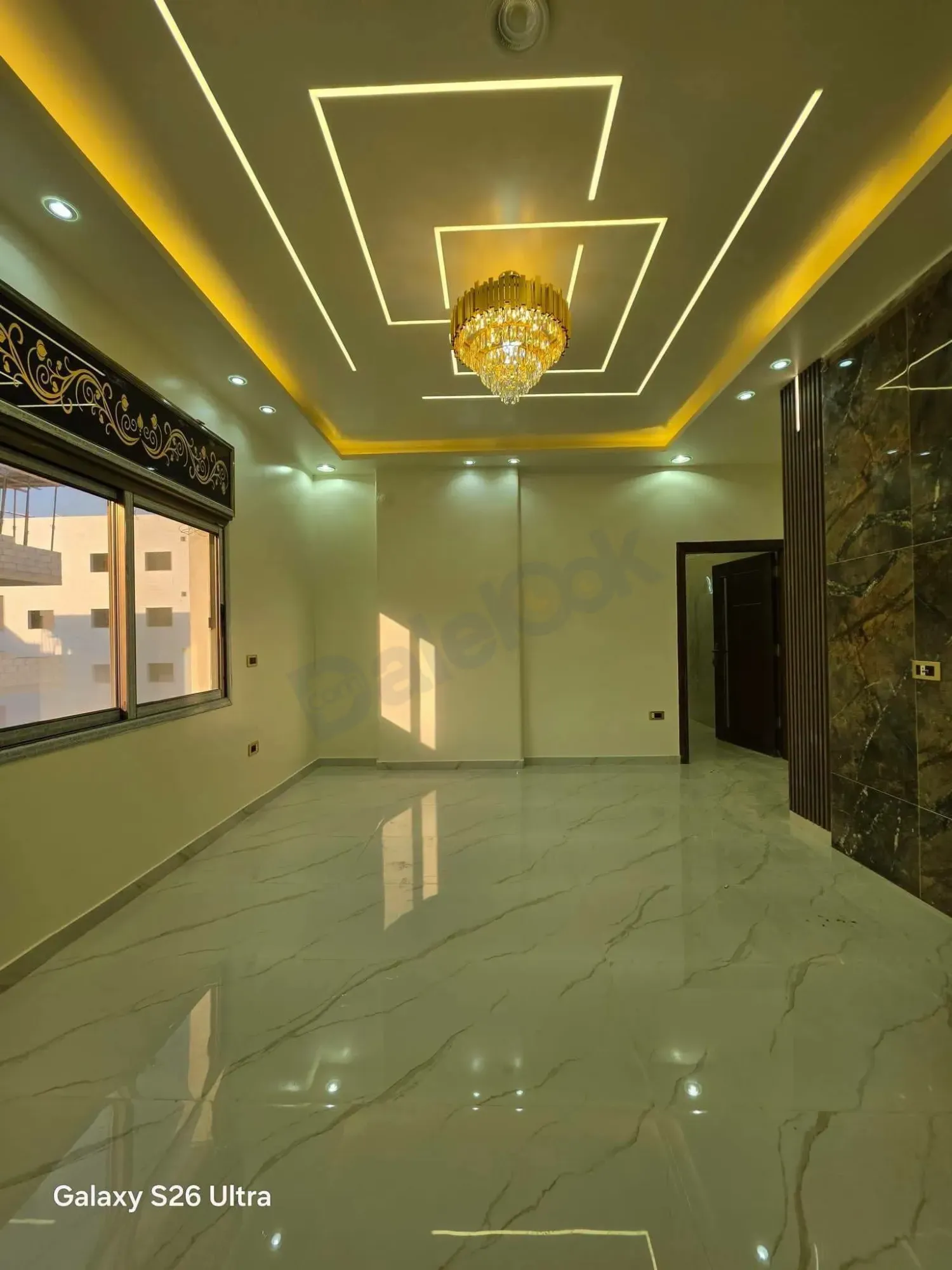 uploads/advertisements/images/شقة_للبيع_في_تنظيم_القزاز__9_-1783012597938.webp