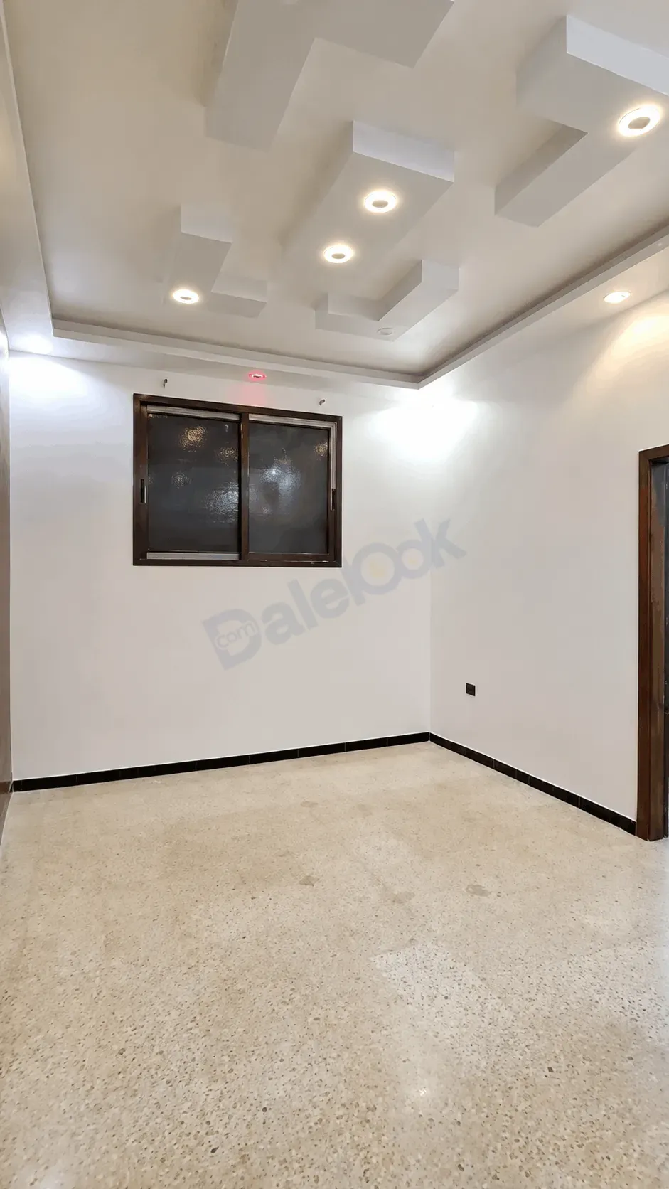 uploads/advertisements/images/شقة_للبيع_في_كفر_بطنا_شارع_الثانوية__1_-1784643845243.webp