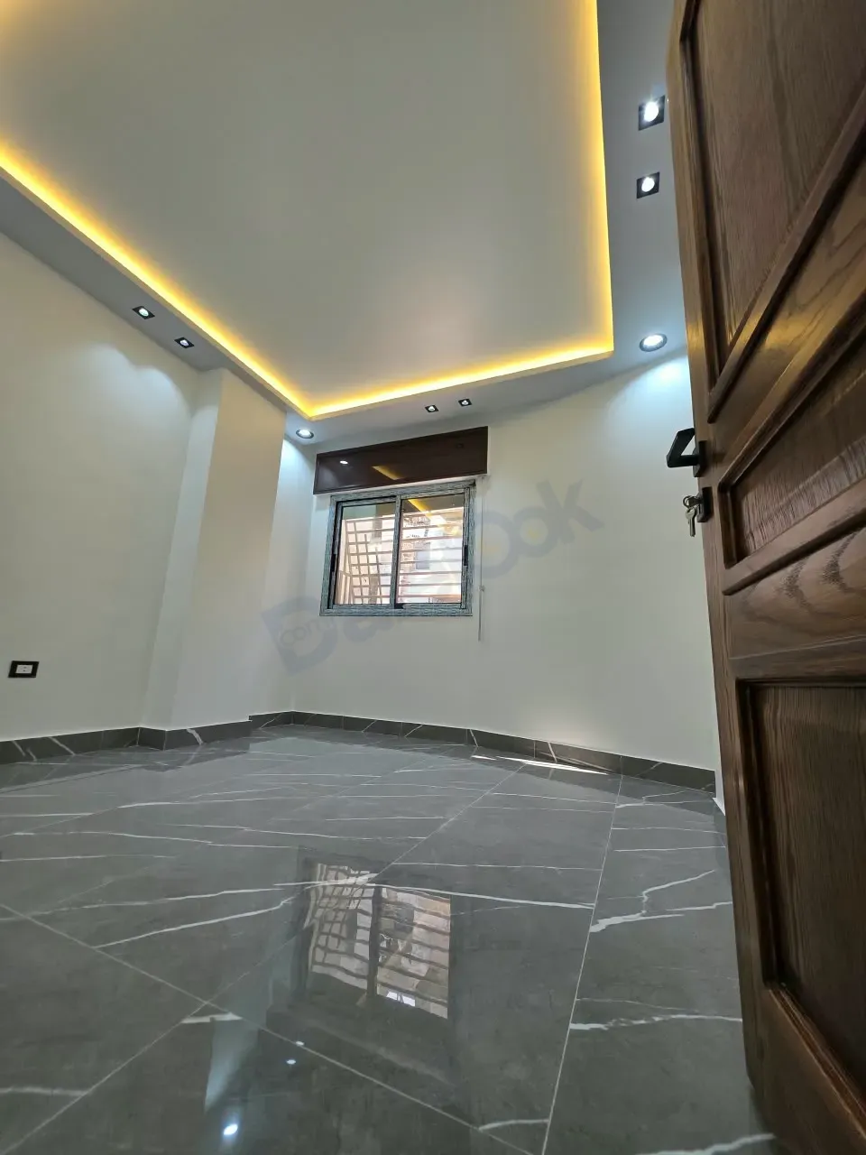 Apartment for sale in Muadamiyat Al-Sham, first residence