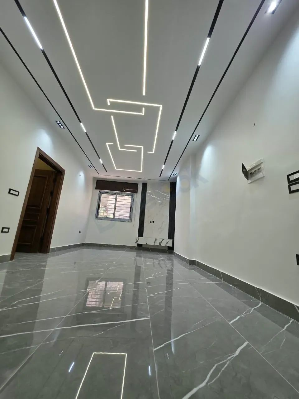 Apartment for sale in Muadamiyat Al-Sham, first residence