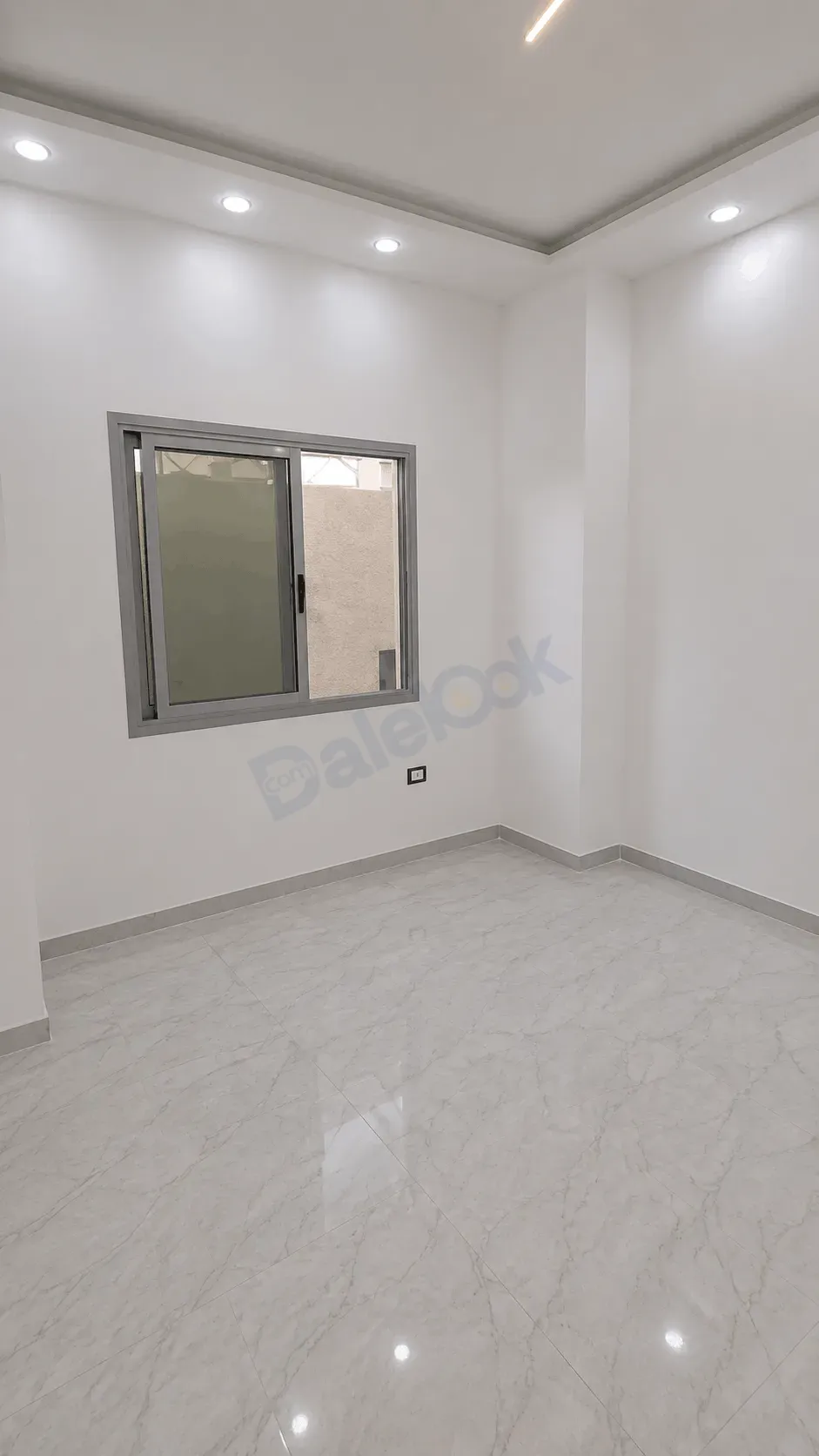 uploads/advertisements/images/شقة_للبيع_قريبة_من_دوار_ببيلا__1_-1783114052168.webp