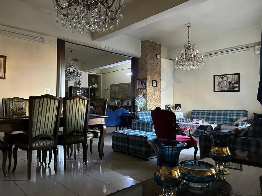 uploads/advertisements/images/شقة_للبيع_مع_السطح_في_الميسات_شارع_عقبة_بن_نافع__1_-1793306417789.webp