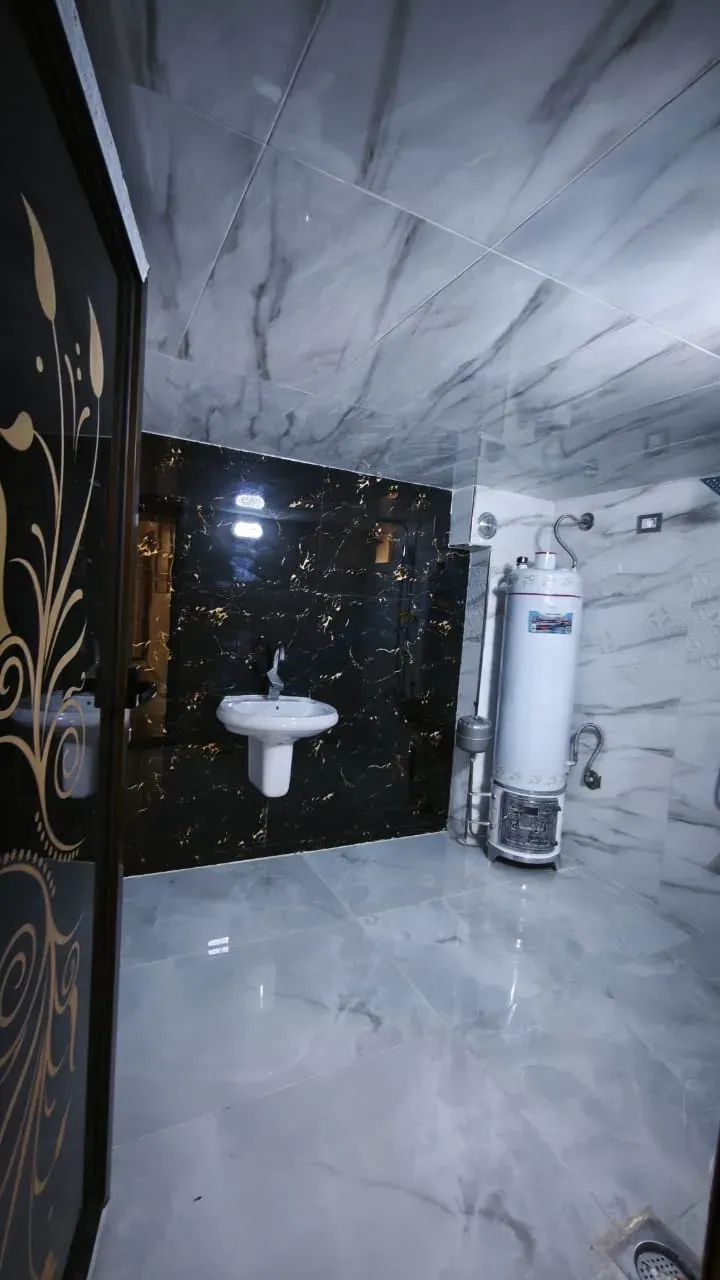 uploads/advertisements/images/شقة_مكسية_سوبر_للبيع_في_حرستا_حي_مشروب__8_-1792416660101.webp