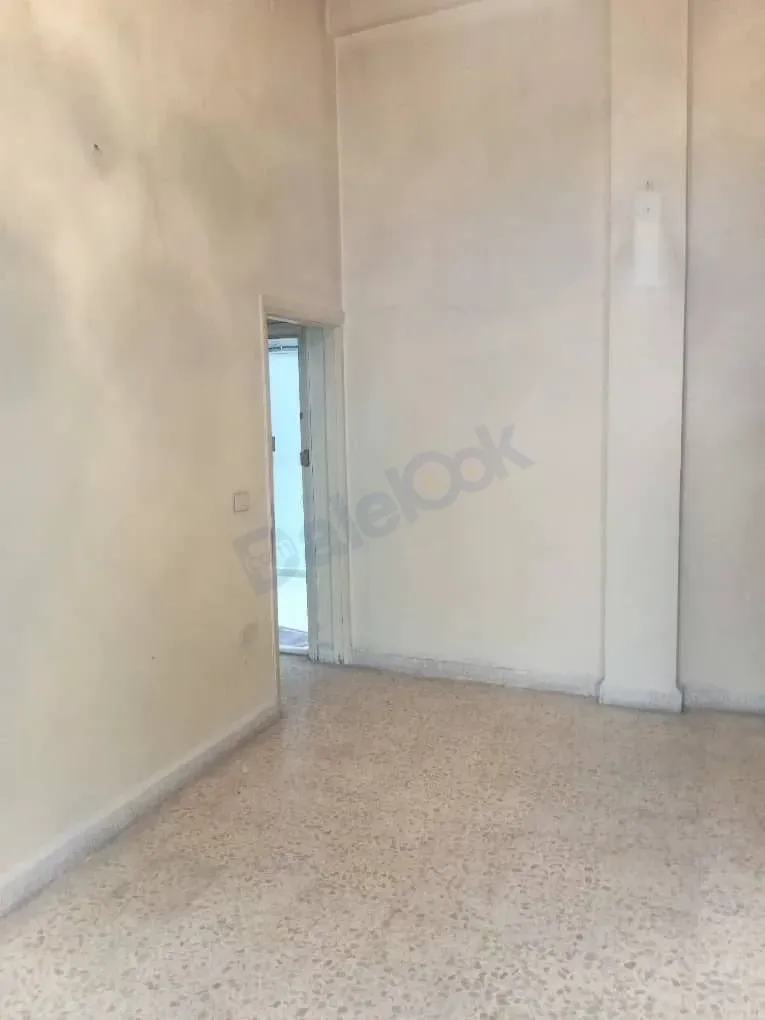 uploads/advertisements/images/شقة_مميزة_للبيع_في_قدسيا___الخياطين__2_-1790109220443.webp