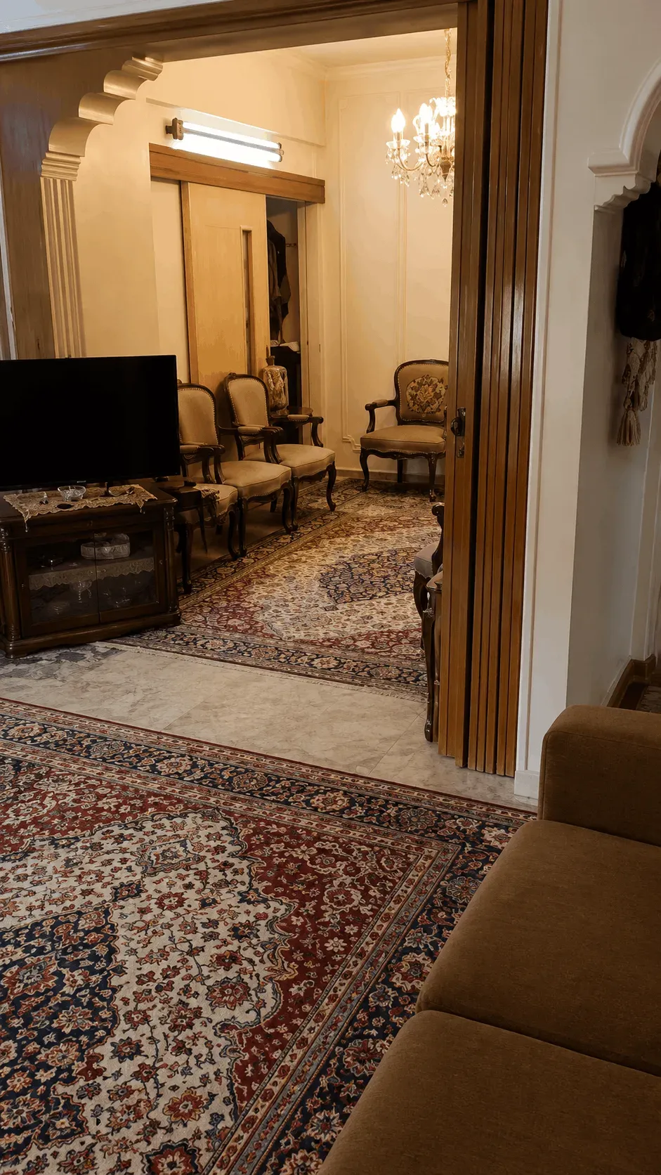 uploads/advertisements/images/شقة_مميزة_للبيع_في_قلب_شارع_بغداد__3_-1782506198256.webp