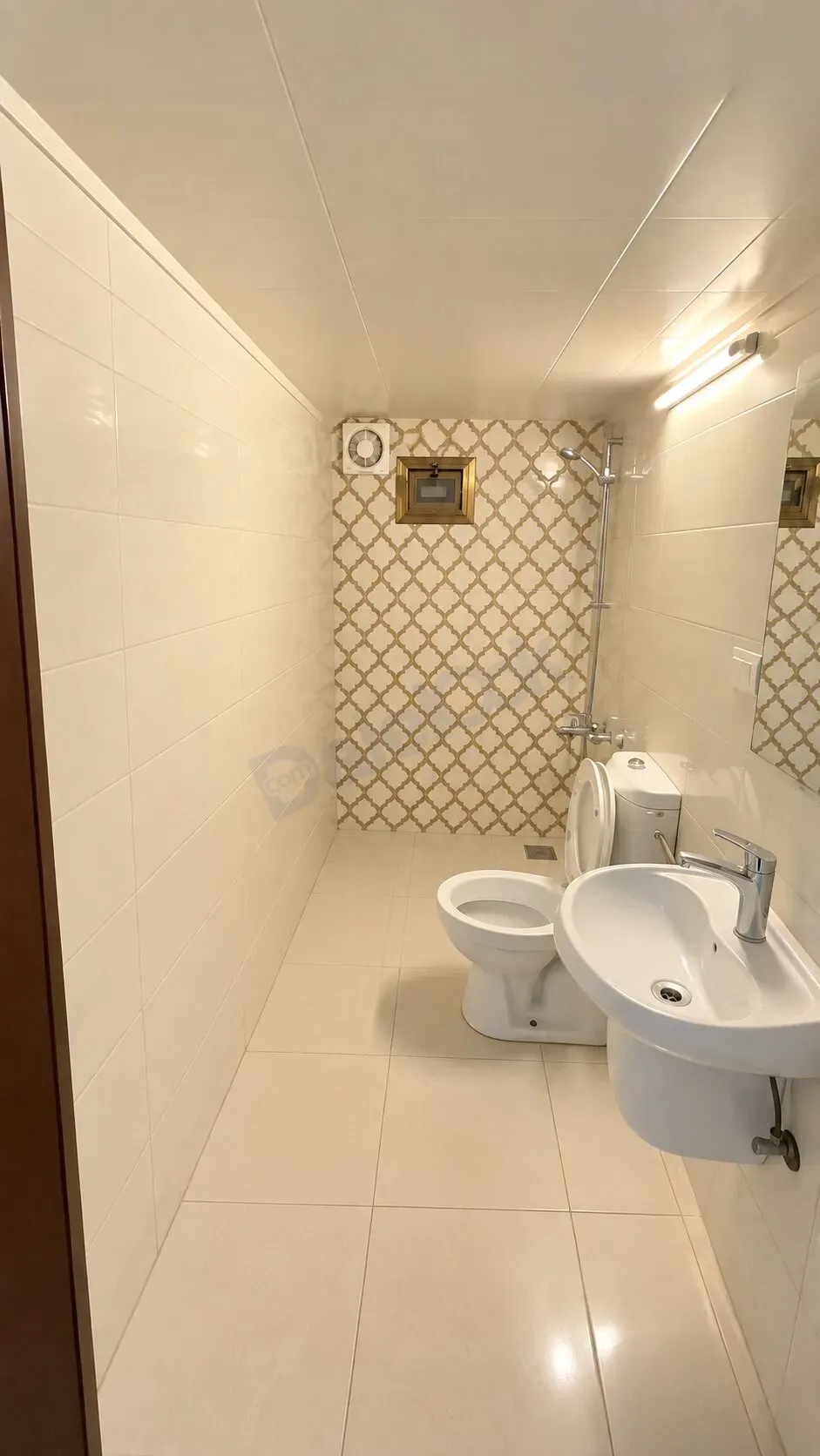 uploads/advertisements/images/عقار_أرضي_للبيع_أو_للاستثمار_السنوي_في_جرمانا__9_-1788731994335.webp