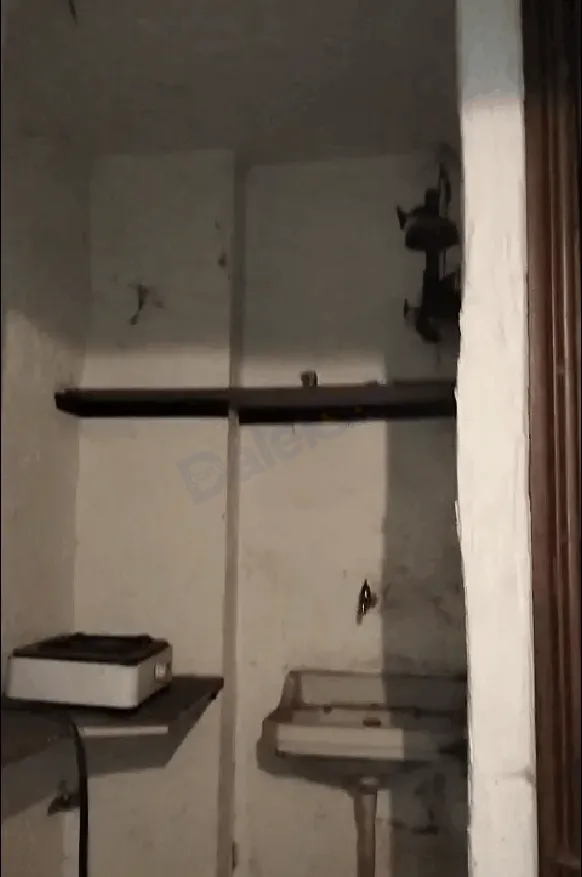 قبو تجاري للإيجار في شارع بغداد