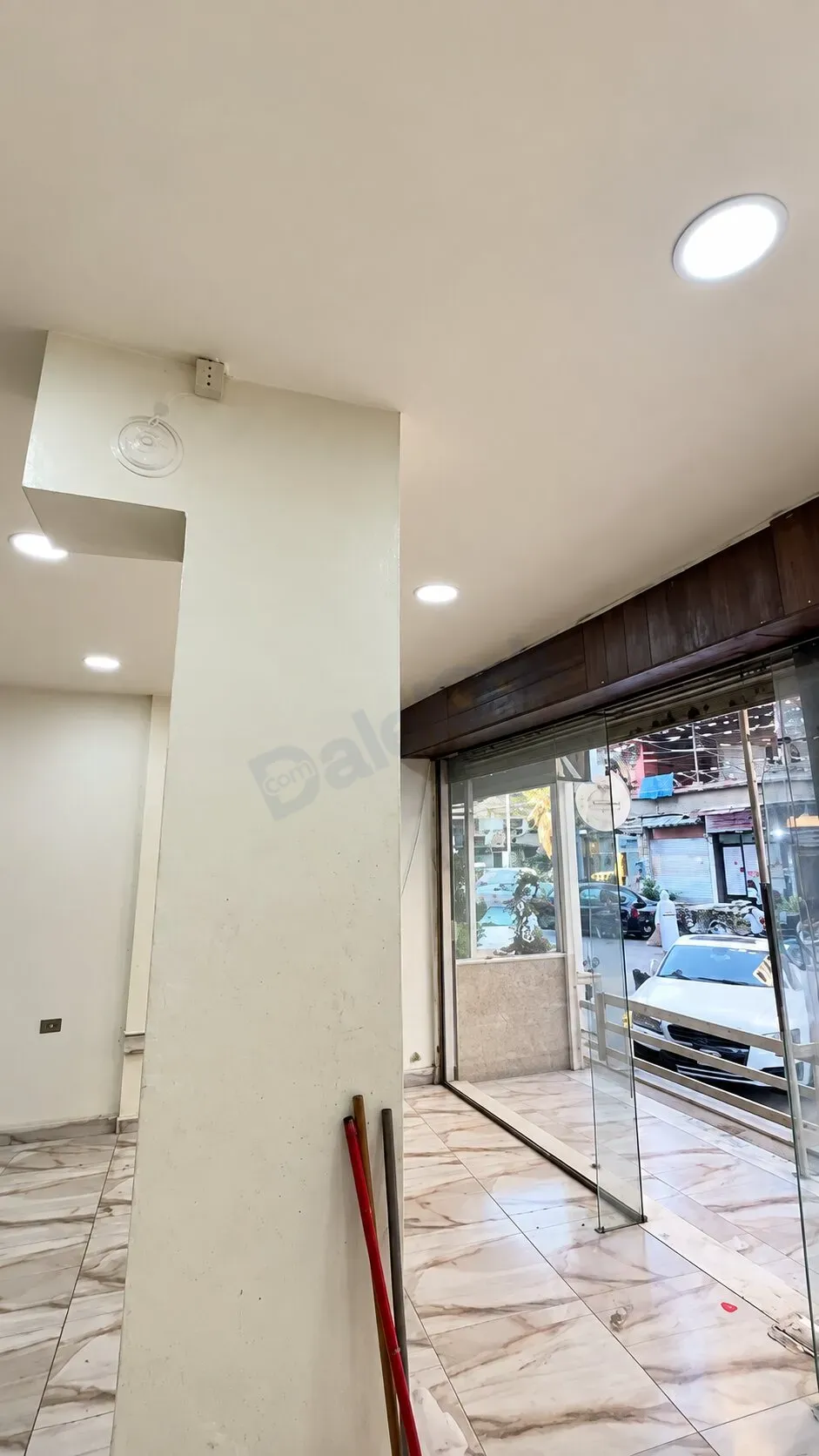 uploads/advertisements/images/للإستثمار_السنوي_صالة_تجارية_في_جرمانا_حي_الروضة__6_-1788733624945.webp