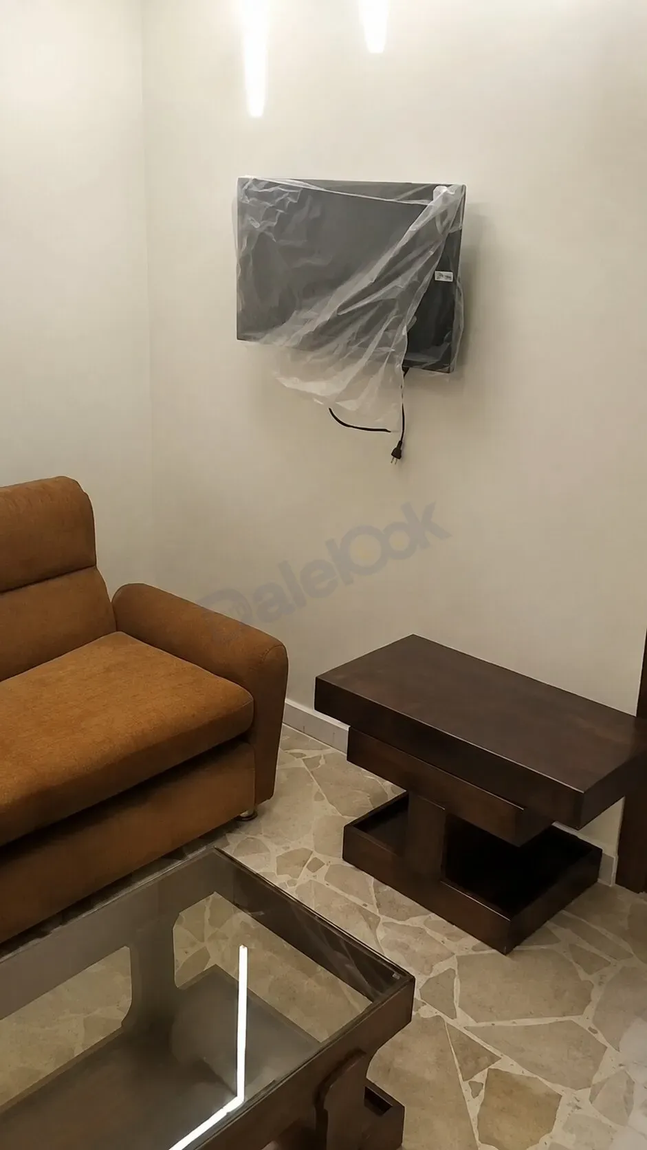 uploads/advertisements/images/للإيجار_السنوي_أو_الأسبوعي_سويت_في_دمشق_باب_مصلى__1_-1788122992898.webp