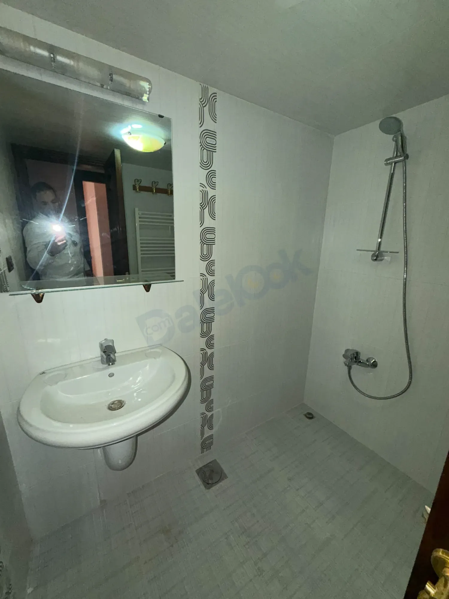 uploads/advertisements/images/للإيجار_السنوي_شقة_مفروشة_في_مشروع_دمر__7_-1791210134117.webp